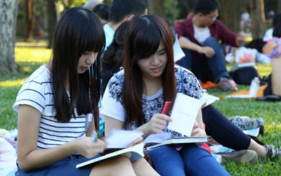 一秒发1000条电话的软件